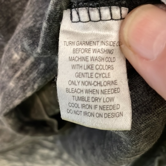 Freeze Large v neck black t shirt 60% cotton 40% polyester too tired to care - Picture 3 of 5